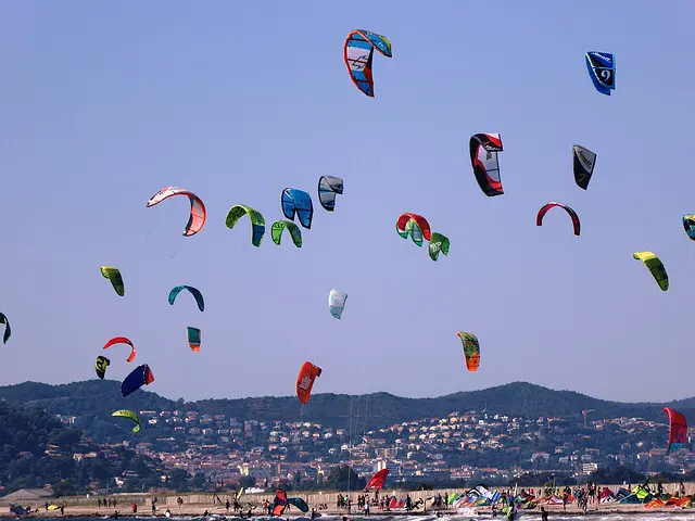 Kites over the Almanarre beach at Hyères