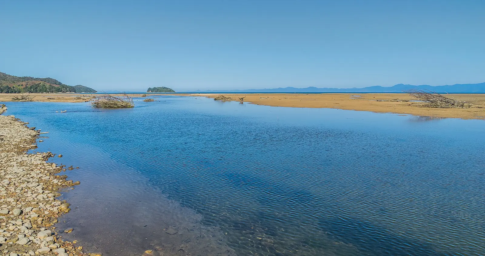 The Marahau estuary at low tide