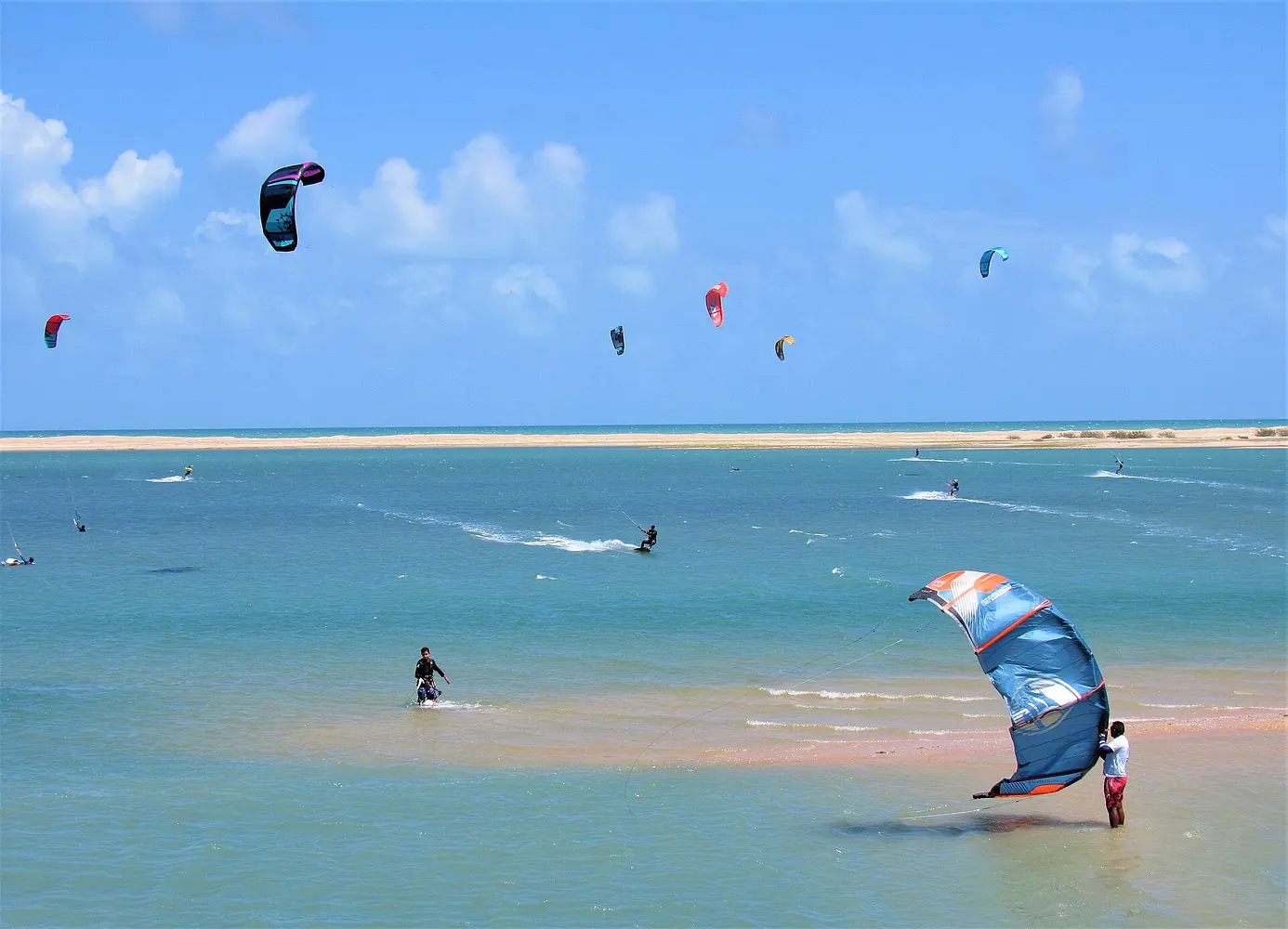 Kitesurfers on the lagoon at Ilha do Guajiru