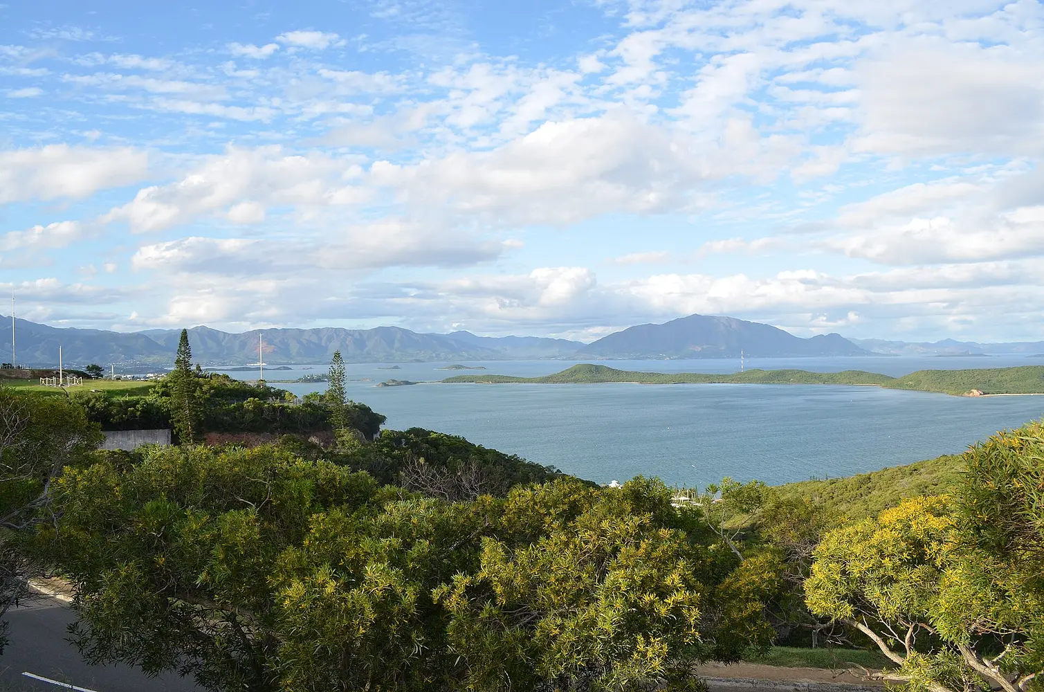 The lagoon seen from Nouméa
